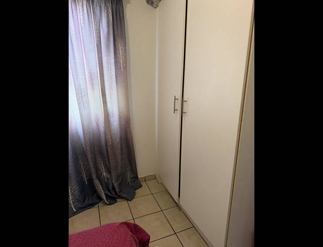2 BEDROOM APARTMENT FOR SALE IN DAWN PARK